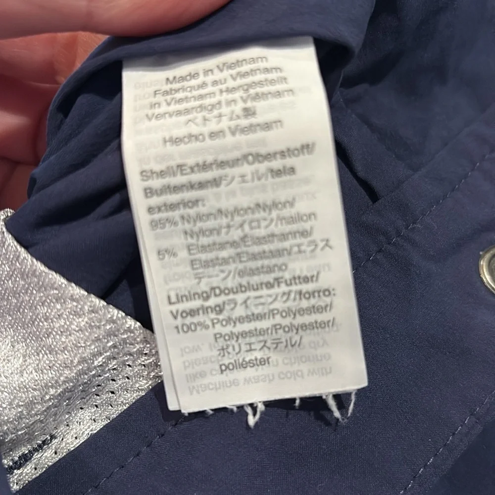 J. Crew - Men's 11-inch Flex Rivington Shorts, Golf Shorts, Size 30. Navy